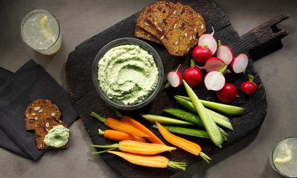 Tea Recipe: Matcha Edamame Dip